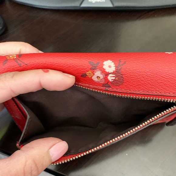 Coach cellphone wallet - Picture 5 of 7